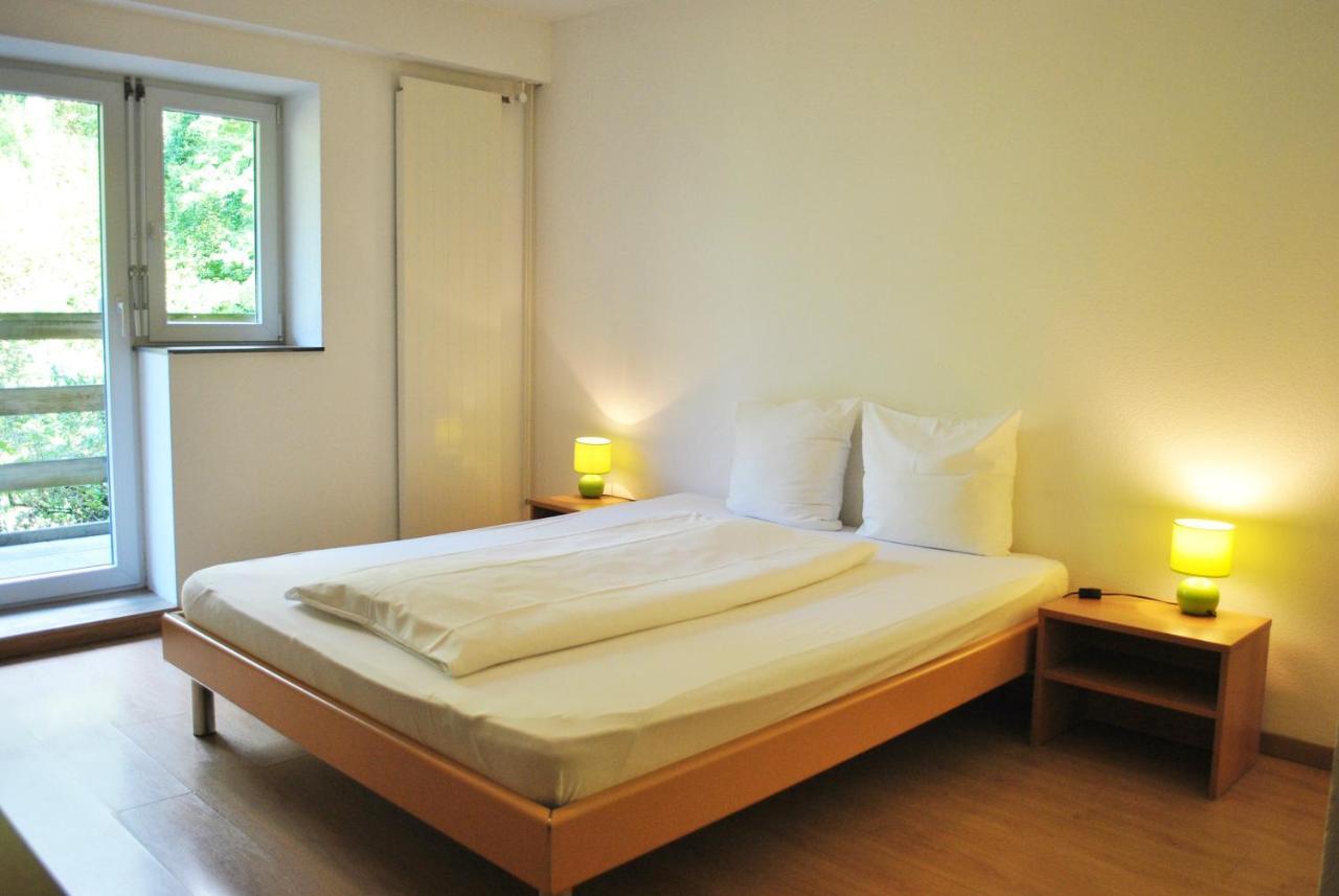 Business Hotel Riverside Duggingen Eksteriør billede